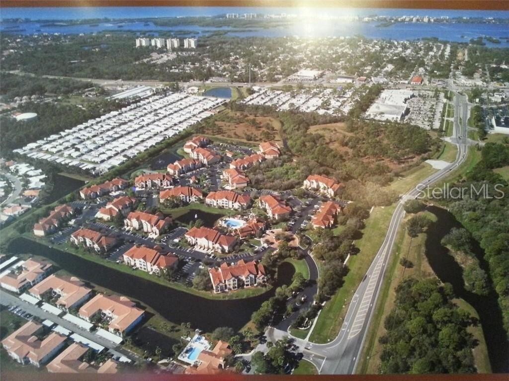Primary Photo - 4102 Central Sarasota Pkwy