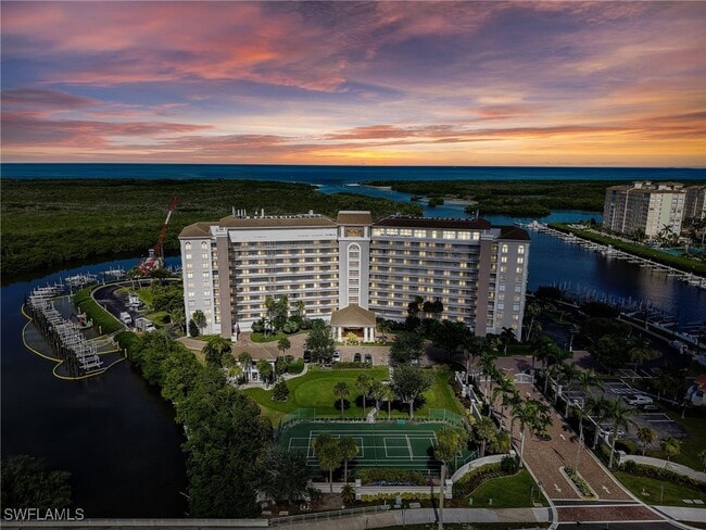 Foto del edificio - 13105 Vanderbilt Dr