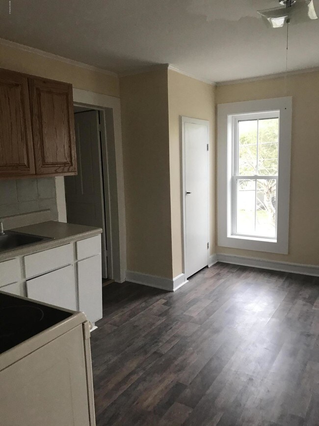 501 Bridges St Unit C, Morehead City, NC 28557 Apartment for Rent in