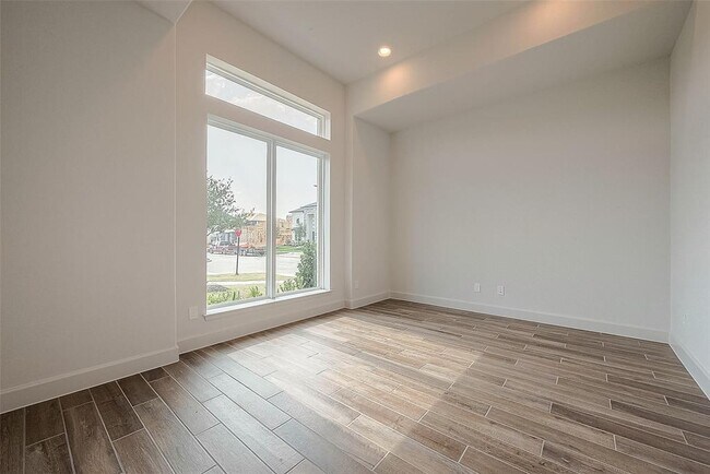 Foto del edificio - 29803 Breezy Pnes Lp