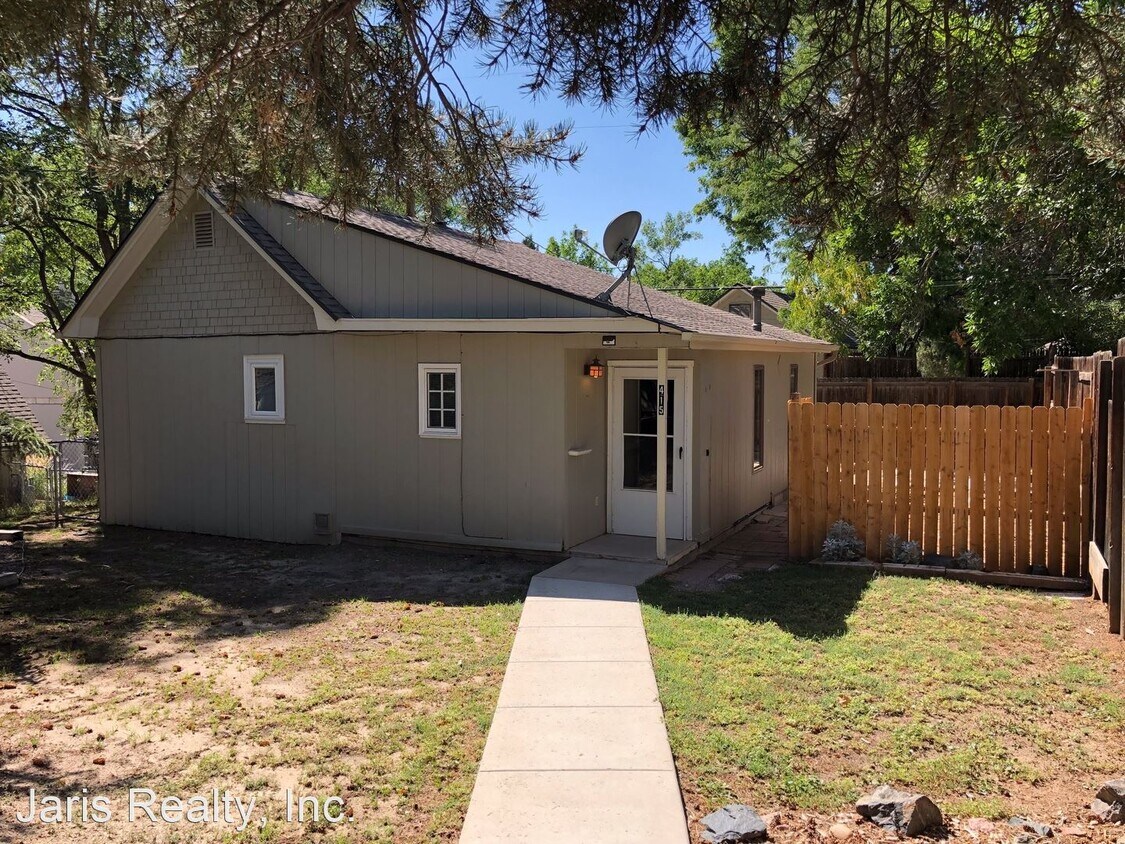Foto principal - 1 br, 1 bath House - 415 Lewis Street
