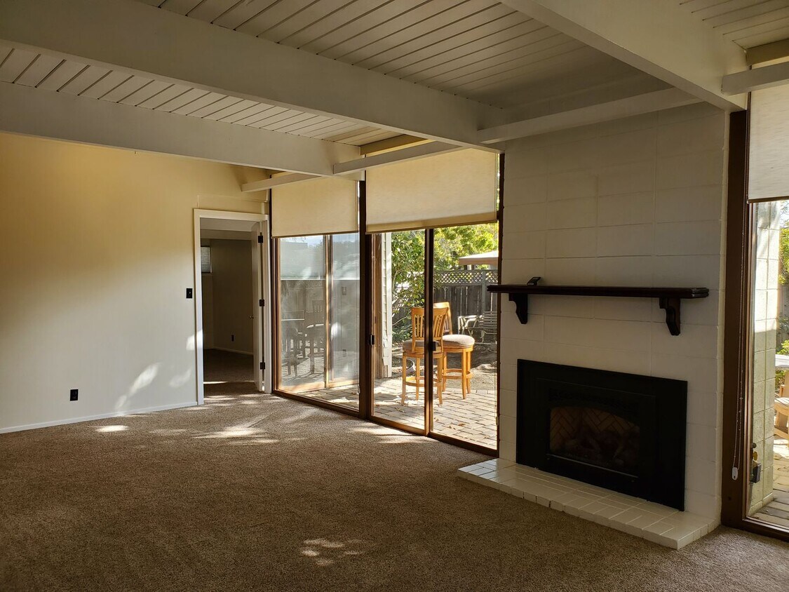Primary Photo - Terra Linda 4x2 Home in ideal location