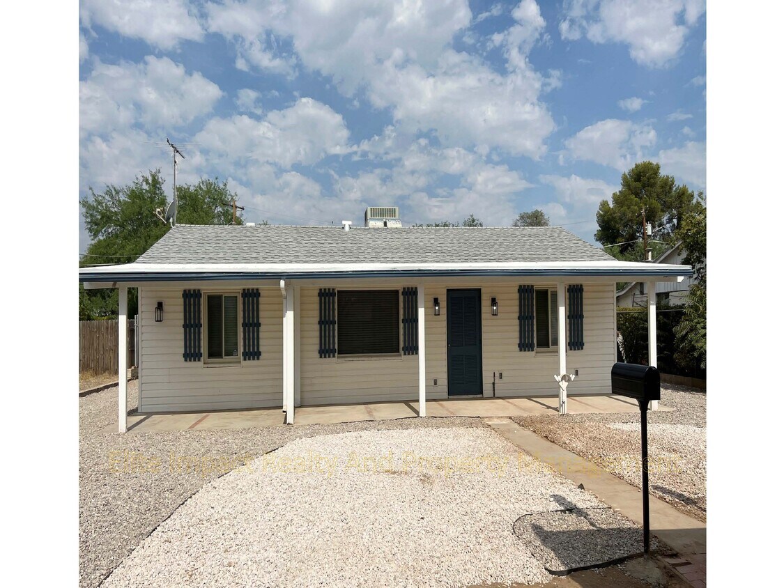 Primary Photo - 2637 N Wilson Ave