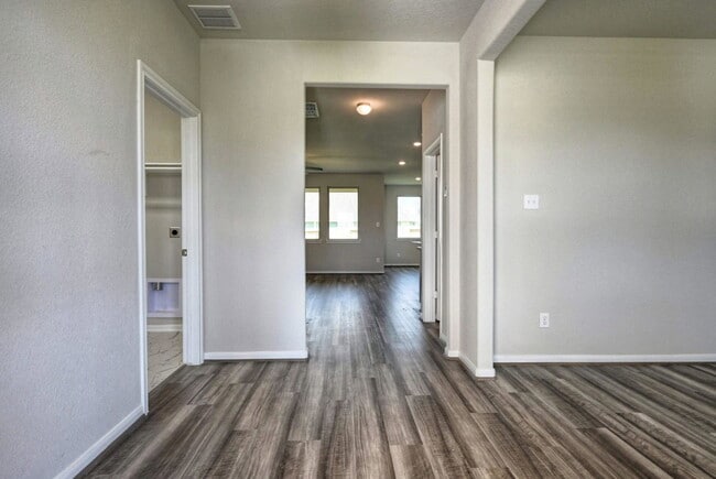 Photo - Blue Abbot Drive, Fresno, TX 77545 - 4 BR 2.5 BA single-family home