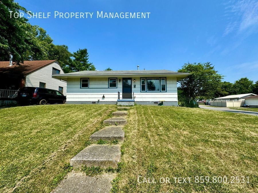 Primary Photo - 3 Bedroom with Bonus Room!