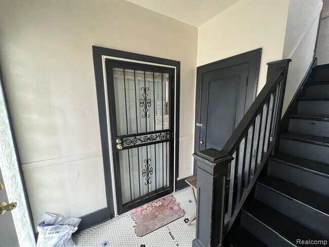 Foto del edificio - 2953 Tuxedo St