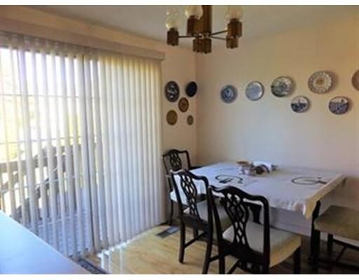 Building Photo - 22 Heritage Dr