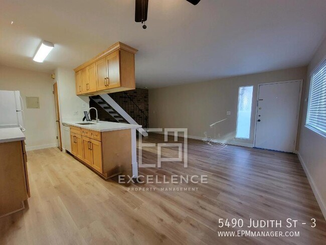 Building Photo - 5490 Judith St