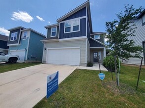 Building Photo - 15610 Ellinger Dr