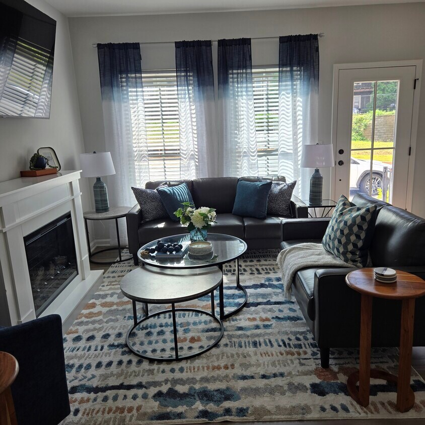 Foto principal - 347 Skylar Ct SE