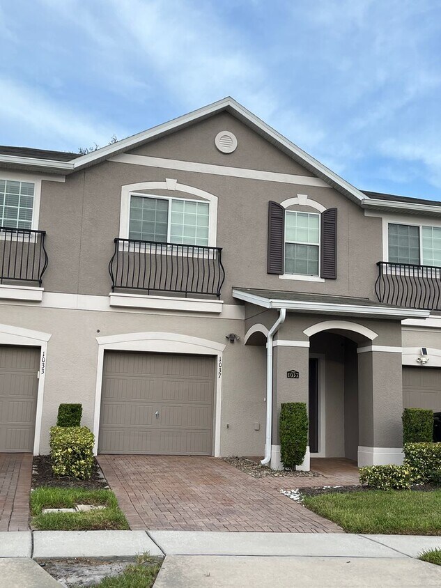 Primary Photo - Spacious Sawgrass 3 bedroom 2.5 bath townh...