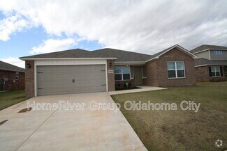Building Photo - 13121 Beekman Dr