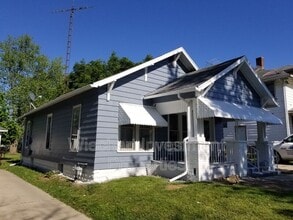 Building Photo - 607 Prospect Ave