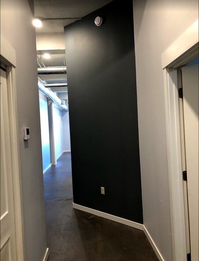 Kansas Avenue Lofts Apartments in Topeka, KS