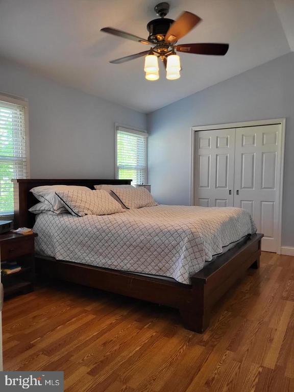 Foto del edificio - 833 Balls Bluff Rd NE