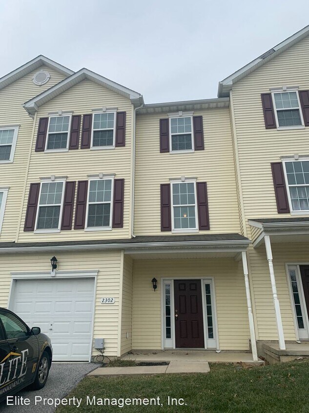 Primary Photo - 3 br, 2.5 bath House - 2302 Sunny Hill Cir