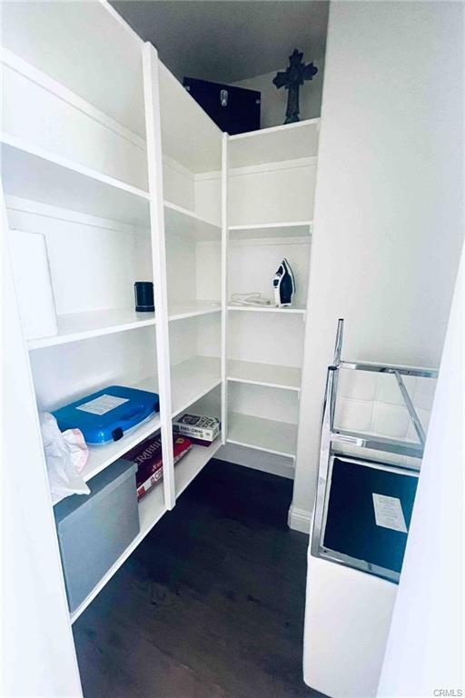 Pantry - 14936 Wilson St
