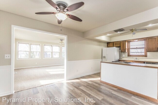 Foto del edificio - 3 br, 2.5 bath House - 608 NW Beechwood St