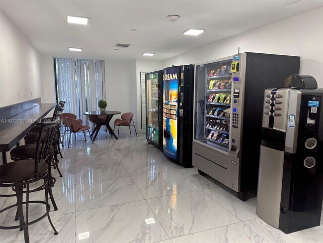 Building Photo - 3300 NE 192 St