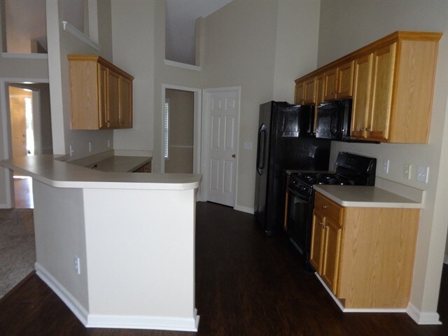 Building Photo - 821 Beranda Cir