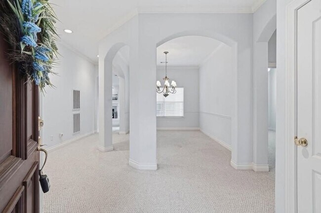 Foto del edificio - 1414 Caravelle Ct