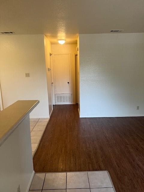 Building Photo - 501 Hedgewood Dr