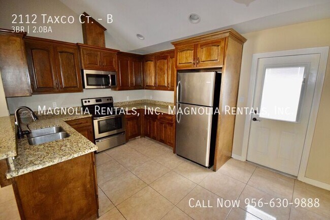Building Photo - 2112 Taxco Ct