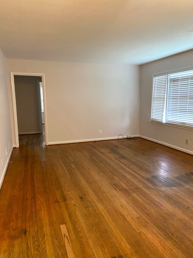 Building Photo - 4041 Crosshaven Dr