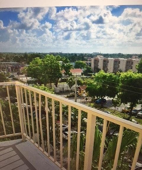 Foto principal - 801 NW 47th Ave