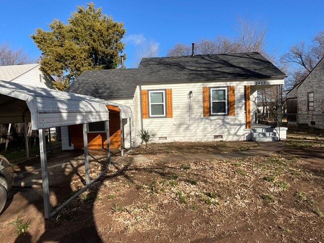 Photo - 2413 NE 27th St House