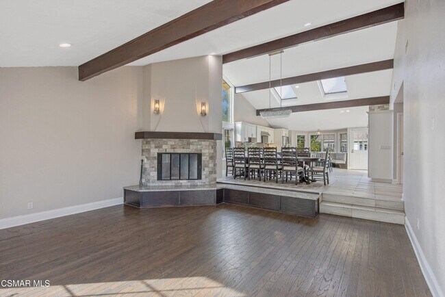 Foto del edificio - 8369 Sausalito Ave