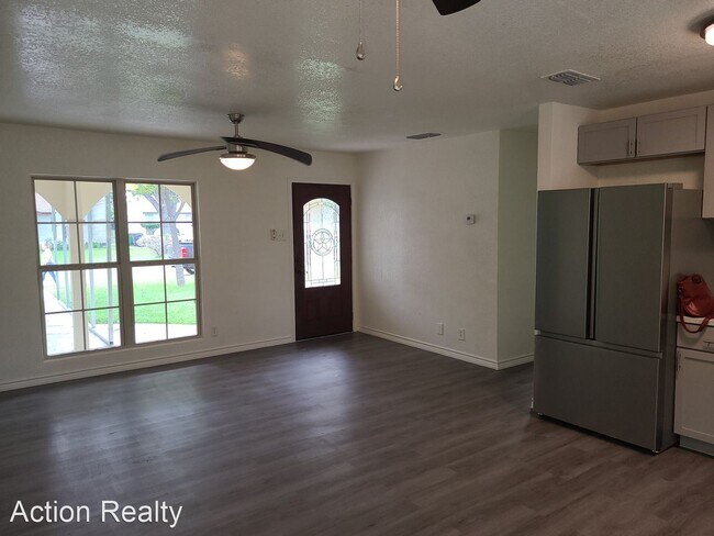 Foto del edificio - 3 br, 1 bath House - 4406 Desert View Drive