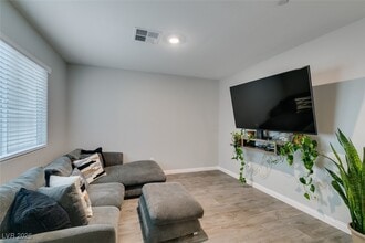 Building Photo - 12349 Golden Wreath Rd