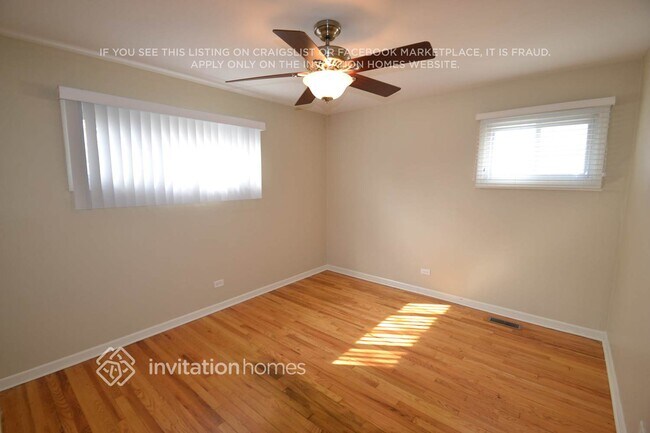 Building Photo - 611 N Biermann Ave