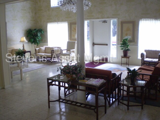 Building Photo - **ADORABLE 1/1 CONDO FAIRFIELD OAKS*