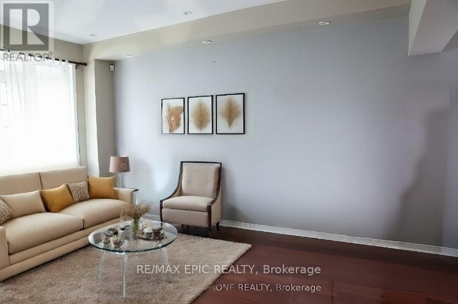Building Photo - 45 Golden Meadow Dr