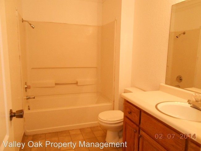 Building Photo - 2 br, 2 bath House - 932 Inez Drive