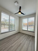 Building Photo - 11604 Stonehollow Dr