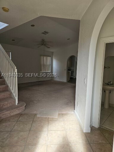 Foto del edificio - 2160 NE 37th Terrace