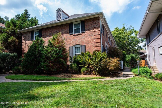 Building Photo - 2159 Bonnycastle Ave