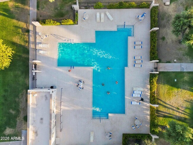 Foto del edificio - 6909 E Osborn Rd