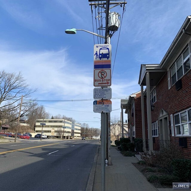 Foto del edificio - 207 Polifly Rd