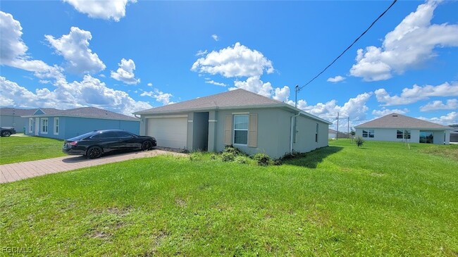 Building Photo - 7011 Waldo Cir