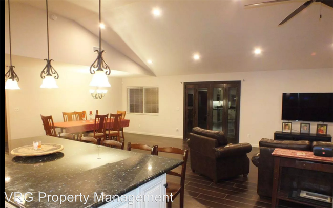 Building Photo - 4 br, 2.5 bath House - 2740 Dove Meadow Court