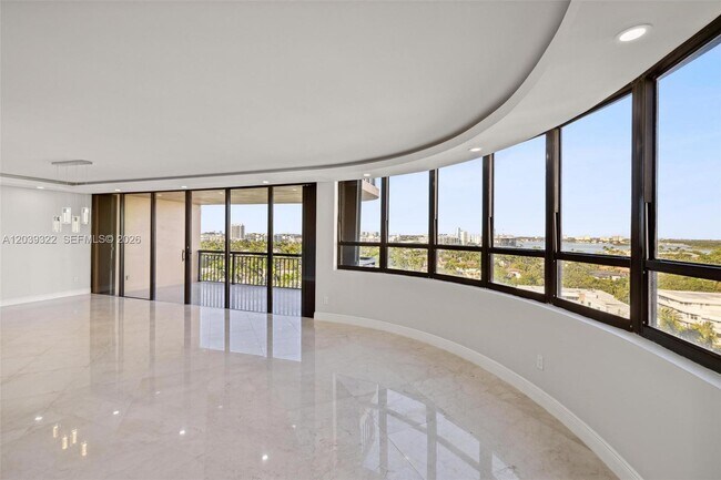 Building Photo - 10175 Collins Ave