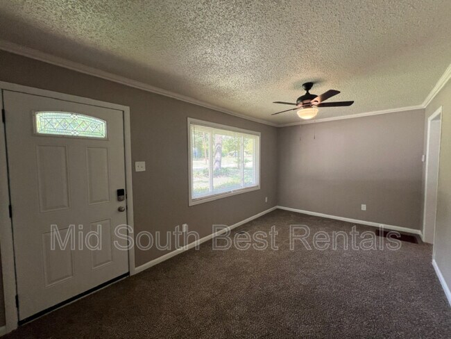 Building Photo - 3651 S Victory Heights Ln