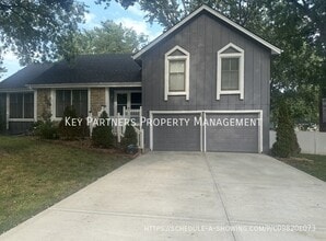 Building Photo - 6501 Long Dr