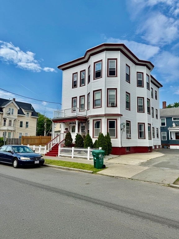 Building Photo - 41 Park St