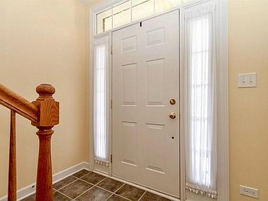 Foto del edificio - 1676 Deer Pointe Dr