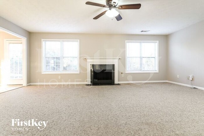 Building Photo - 150 Kentshire Pl NW